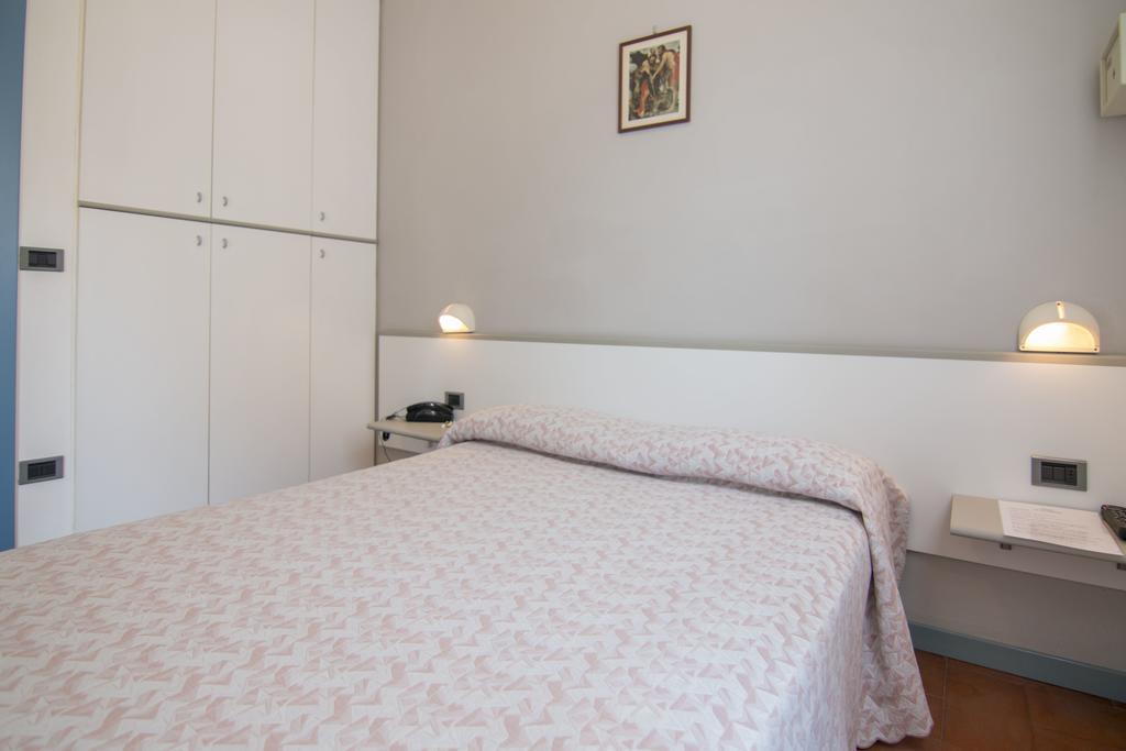 B&B Hotel Souvenir Cesenatico Zimmer foto